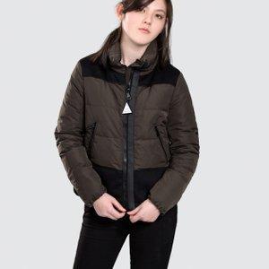 Moncler Moncler Downdown Jacket Khaki/Black Athanasia Giubbotto 4681785 54543 Kích thước 0: Moncler -athanasia: Zokzok -Mail Đơn đặt hàng Mua sắm Mua sắm Mua sắm Mua sắm Mua sắm Mua sắm Mua sắm Mua sắm Mua sắm.