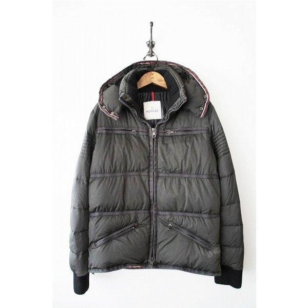 Người Moncler chính hãng Moncl...