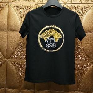 Trong năm 2019, Versace Versa Sleeve T -Sleve T -Shirt được khuyến nghị mới xuất hiện!