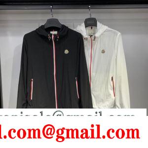 ハーフコート 落ち着いた秋冬ファッションを楽しむ モンクレール moncler 普段使いもオフィスもok 2色可選 今年の秋冬のトレンドも意識 