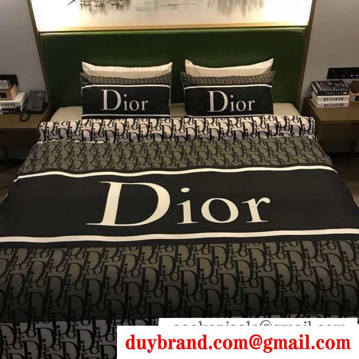 秋のおしゃれをもっと楽しめる 2019秋冬におすすめ着こなし ディオール dior 寝具4点セット