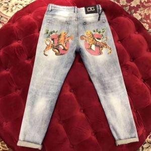 Thử thách kiểu dáng Dolce & Gabbana Corde & Gabbana Chick Dolce & Gabbana Chick Kiểu quần áo denim_Dolce & Gabbana Dolce & Gabbana_ Thương hiệu giá rẻ (lớn nhất )