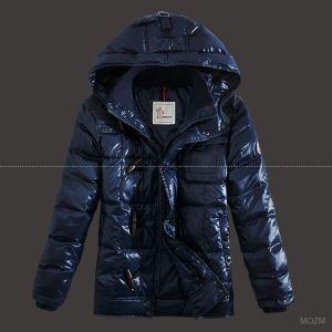 Giành chiến thắng bán Moncler ...