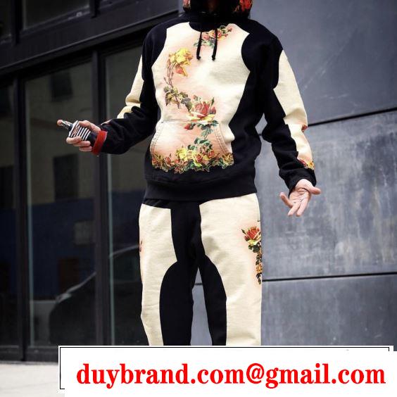 もちろん相性抜群 Supreme x Jean Paul Gaultier Floral Print Hooded Sweatshirt   2色可選  パーカー