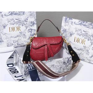 Túi yên ngựa Dior siêu cấp Saddle Bag màu đỏ Di0r túi xách Thời trang là kinh điển vẻ đẹp cổ điển của thời hiện đại Hàng nhập khẩu giá rẻ 